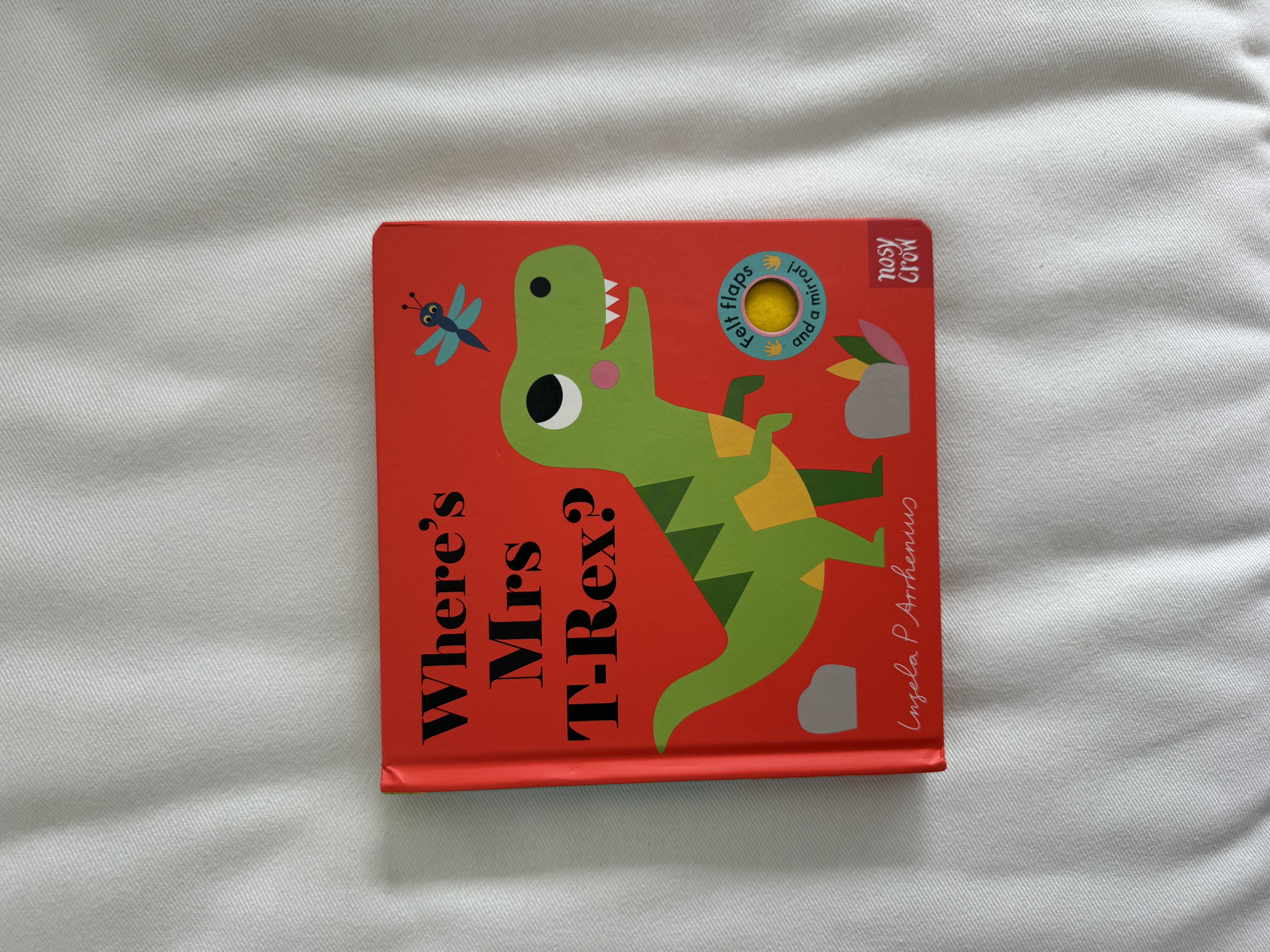 NOSY CROW - WHERE' S MRS. T-REX? - 1